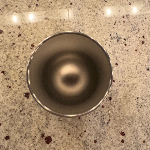 New yeti wine tumbler - Picture 3 of 4